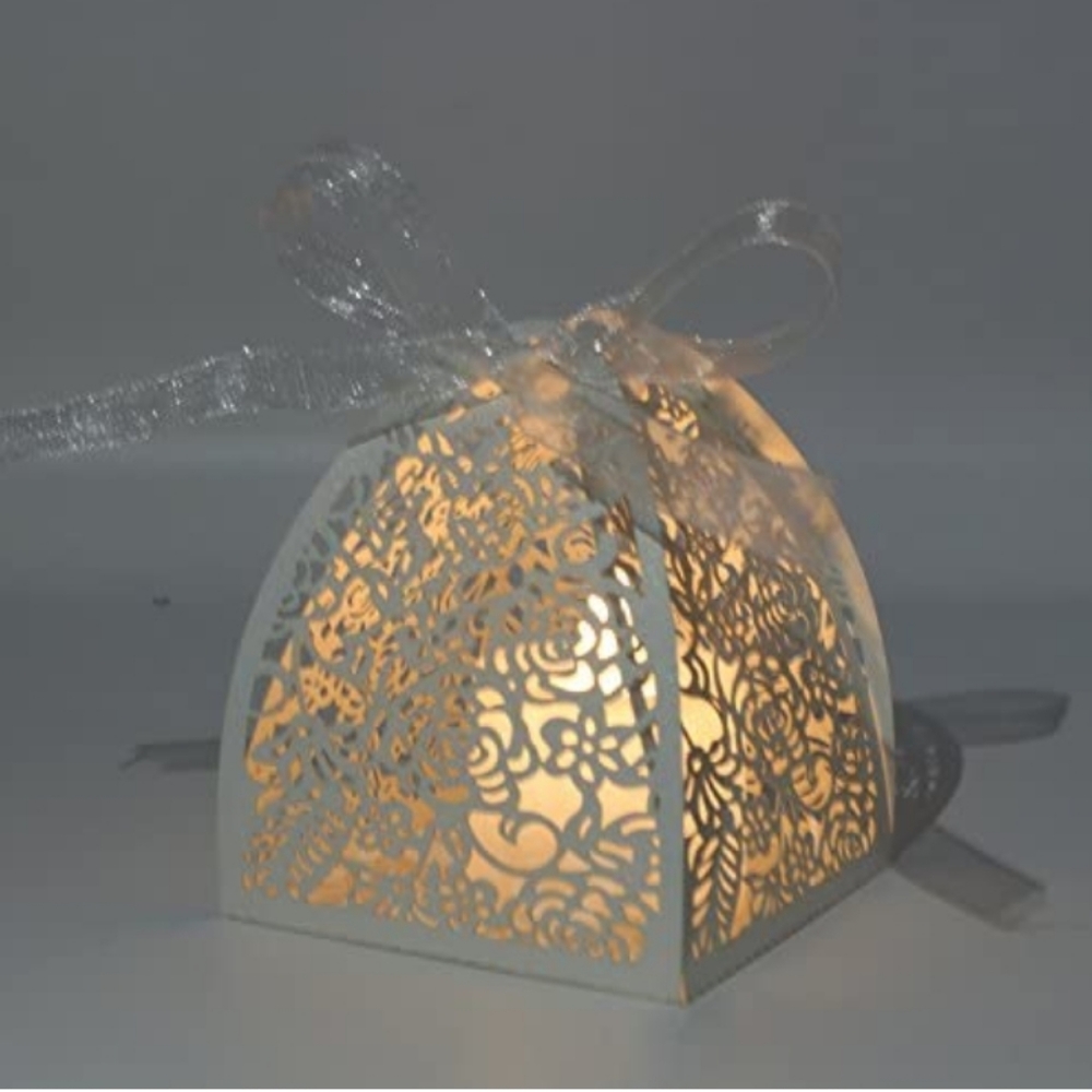 50 Pcs. Lazer Cut Roses Gift boxes NWT